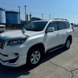 Toyota Prado |  Model 2020 | Color Pearl White | Leather seats | GRADE: TXL