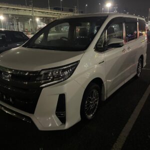Toyota Noah hybrid 2018 | White